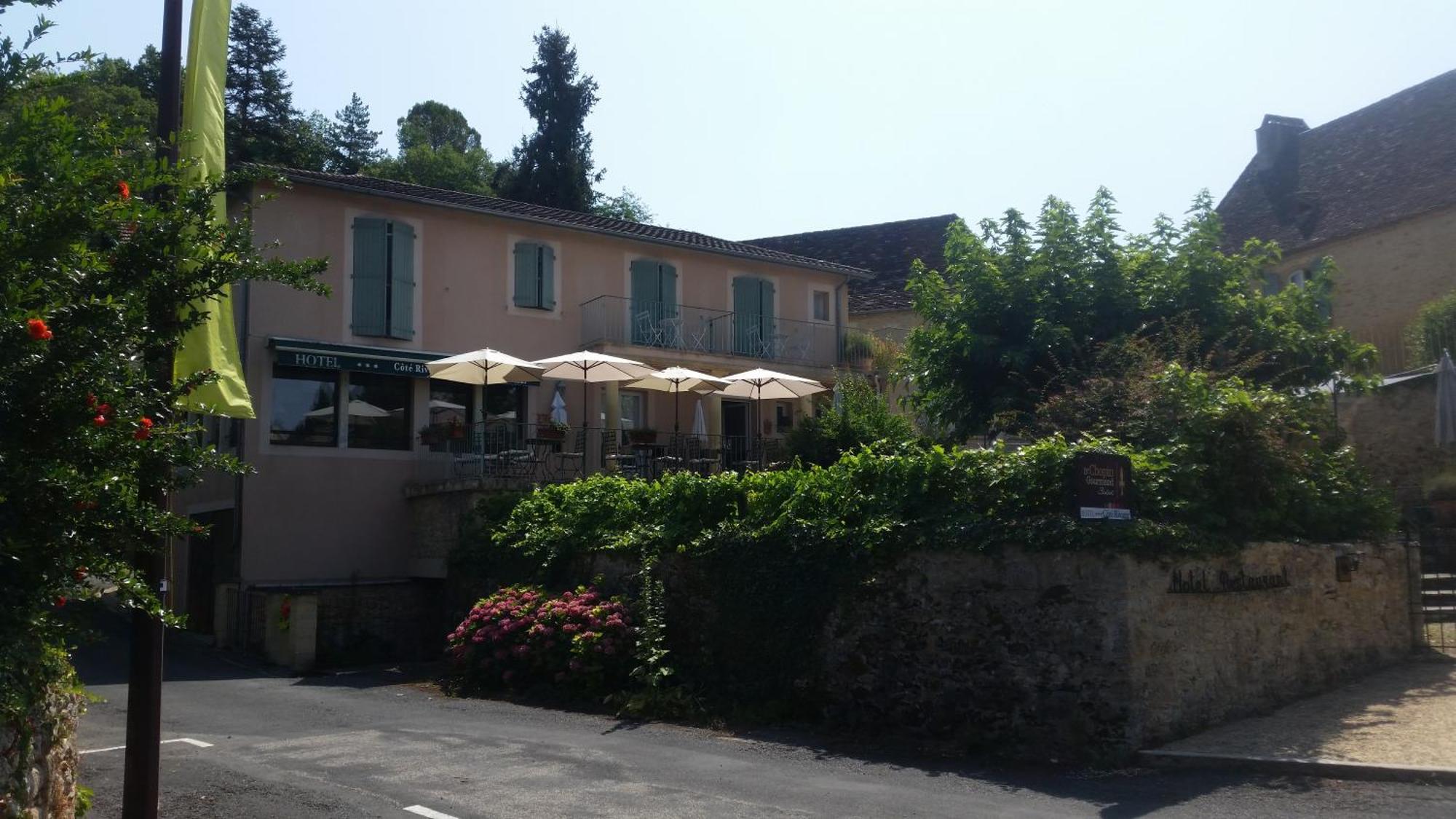 Hôtel-Restaurant Côté Rivage Badefols-sur-Dordogne Exterior foto